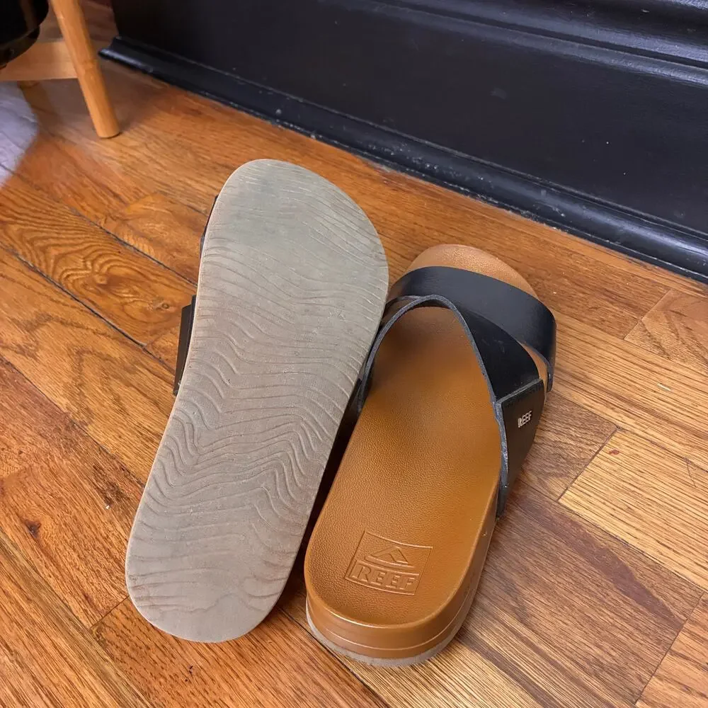 Reef Sandals - Picture 5 of 5